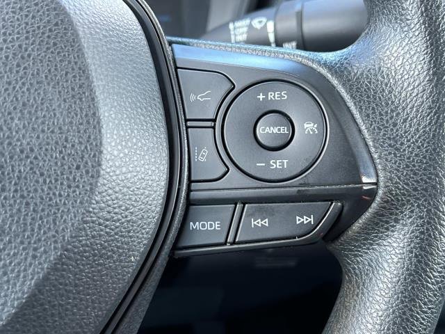 Used 2022 Toyota Corolla LE image 20