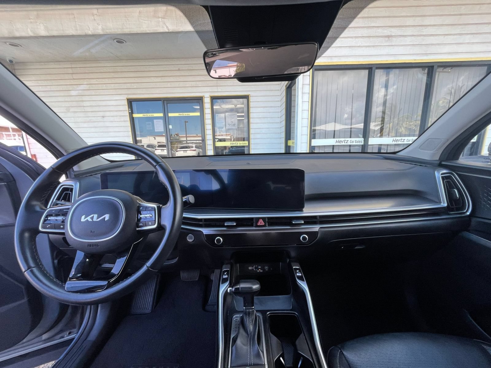 Used 2024 Kia Sorento S FWD image 34