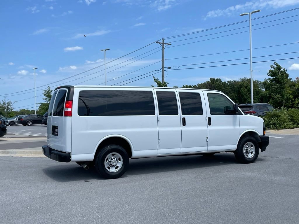 Used 2024 Chevrolet Express 3500 LS RWD image 8