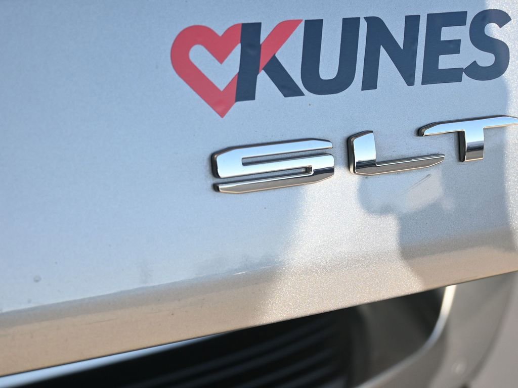 Used 2023 GMC Yukon XL SLT image 25