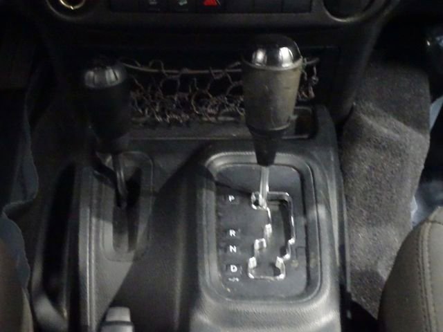 Used 2018 Jeep Wrangler Unlimited Sport AWD/4WD image 30