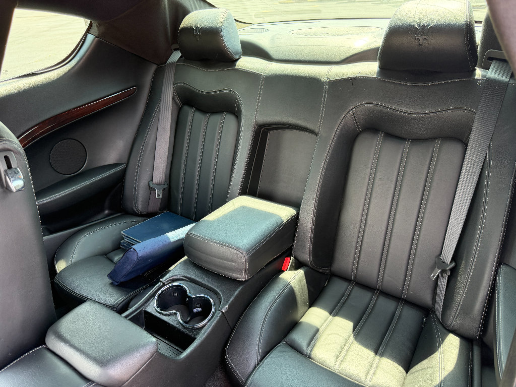 Used 2009 Maserati GranTurismo Coupe RWD image 20