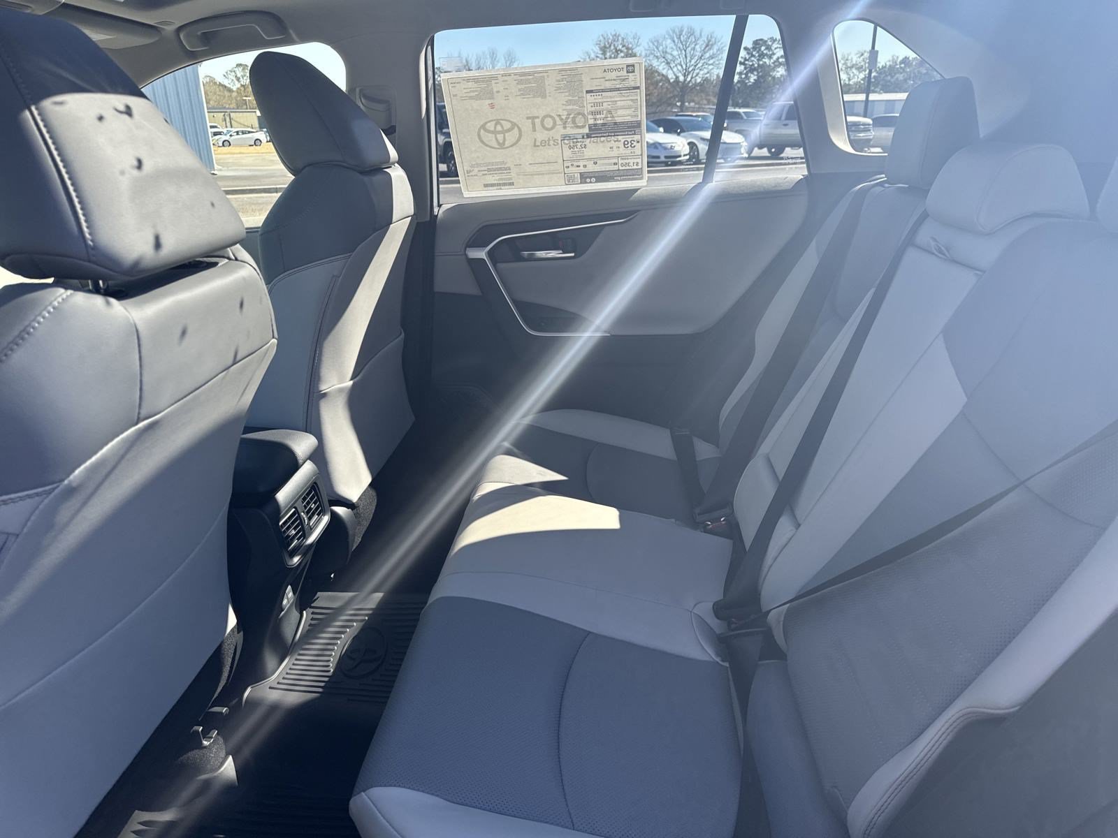 New 2025 Toyota RAV4 Limited w/ Advanced Technology Package AWD/4WD image 24