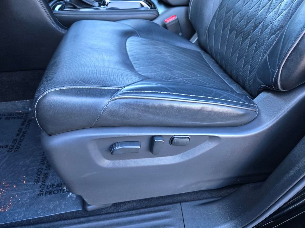 Used 2022 INFINITI QX80 Sensory w/ Cargo Package image 15