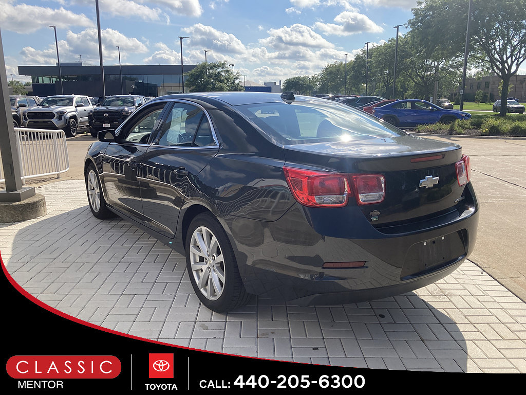 Used 2014 Chevrolet Malibu LT FWD image 2
