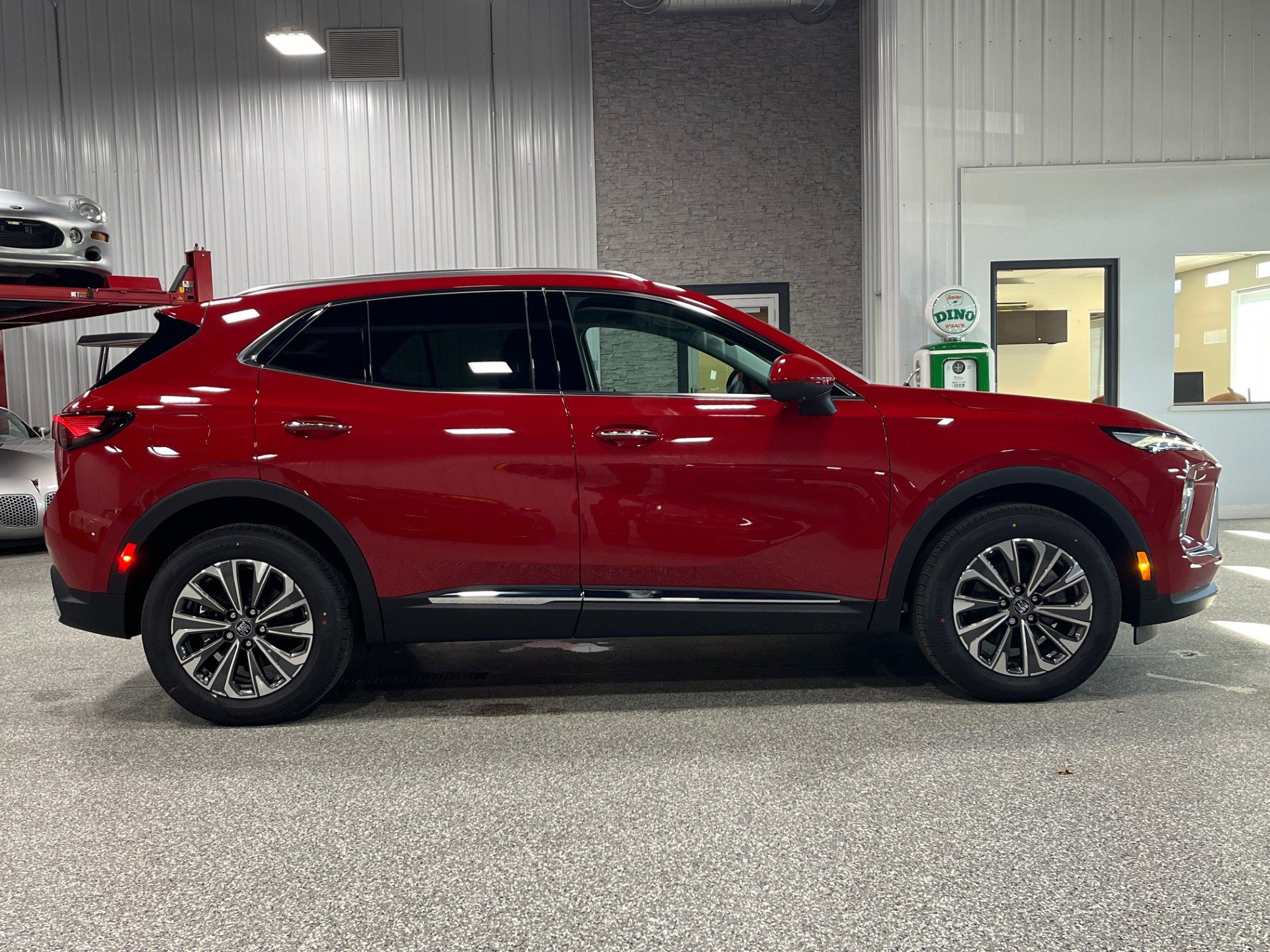 New 2026 Buick Envision Preferred image 6