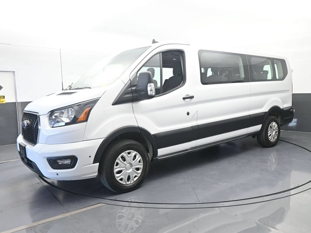 Used 2024 Ford Transit 350 XLT RWD image 2