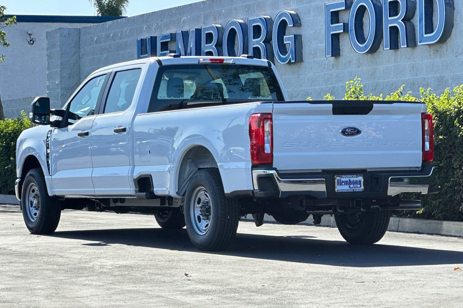 New 2026 Ford F250 XL w/ XL Chrome Package image 6