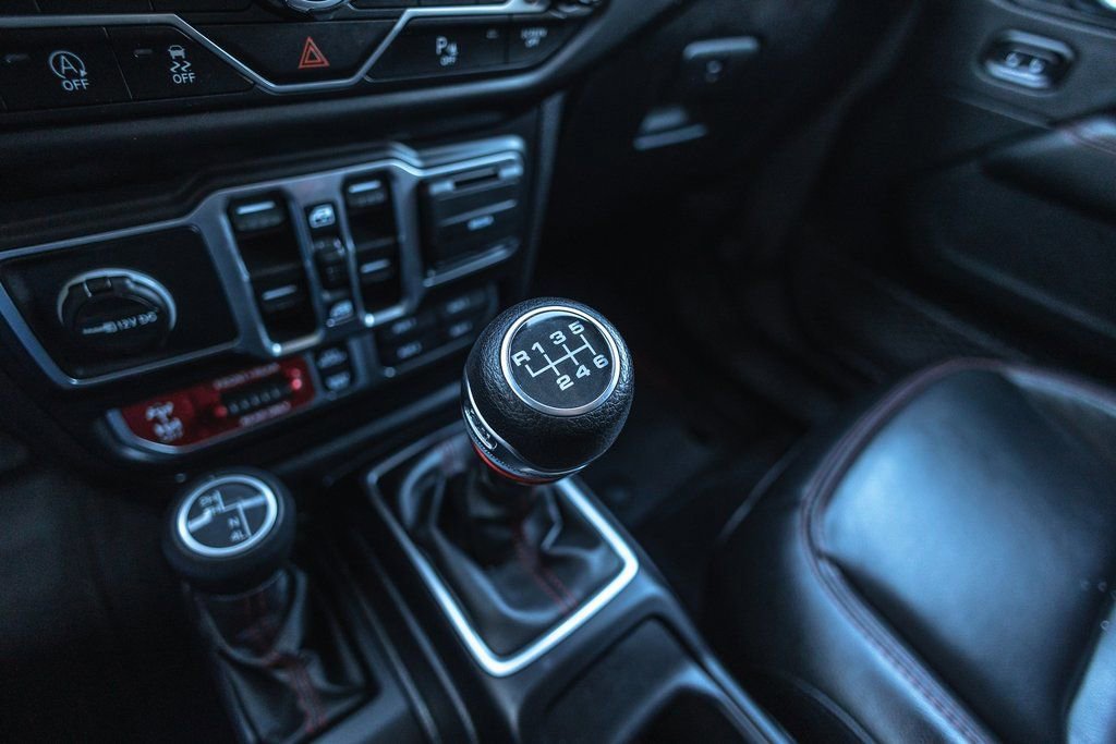 Used 2021 Jeep Wrangler Unlimited Rubicon w/ Uconnect 4C Nav & Sound Group image 20