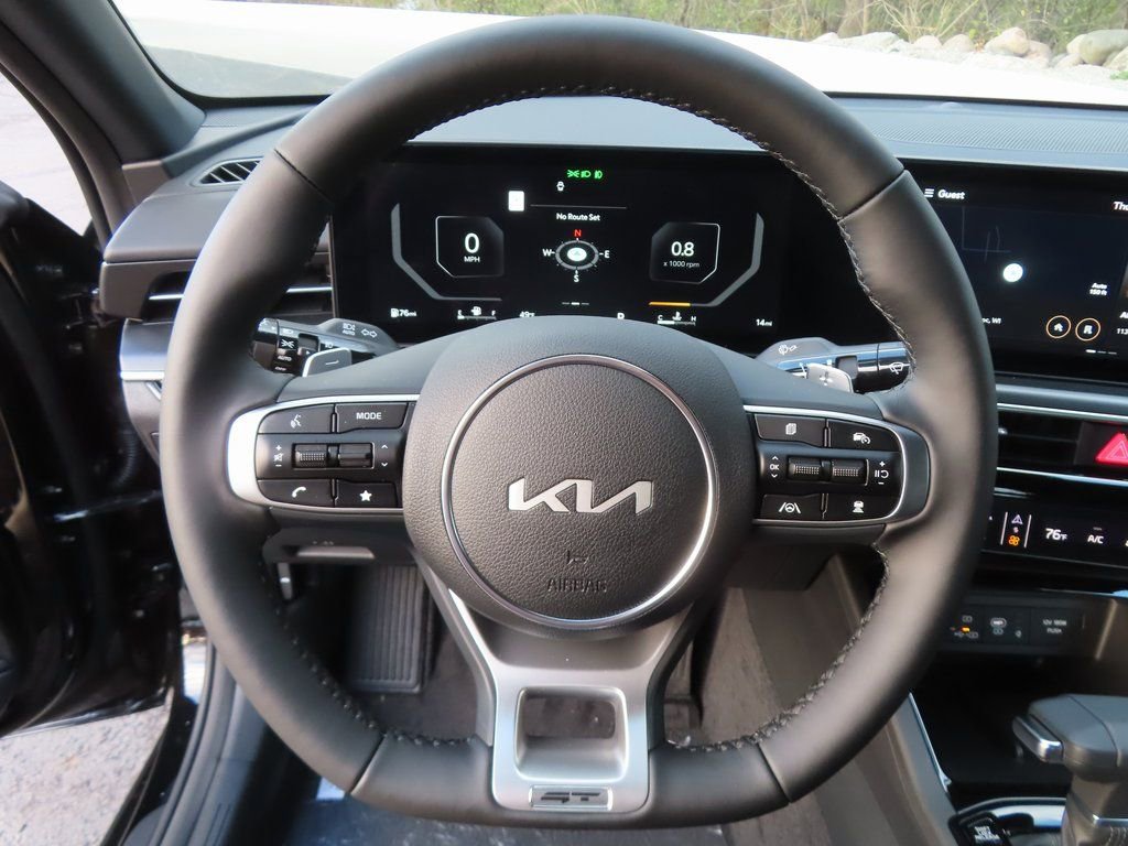 New 2026 Kia K5 GT w/ GT1 Package FWD image 4