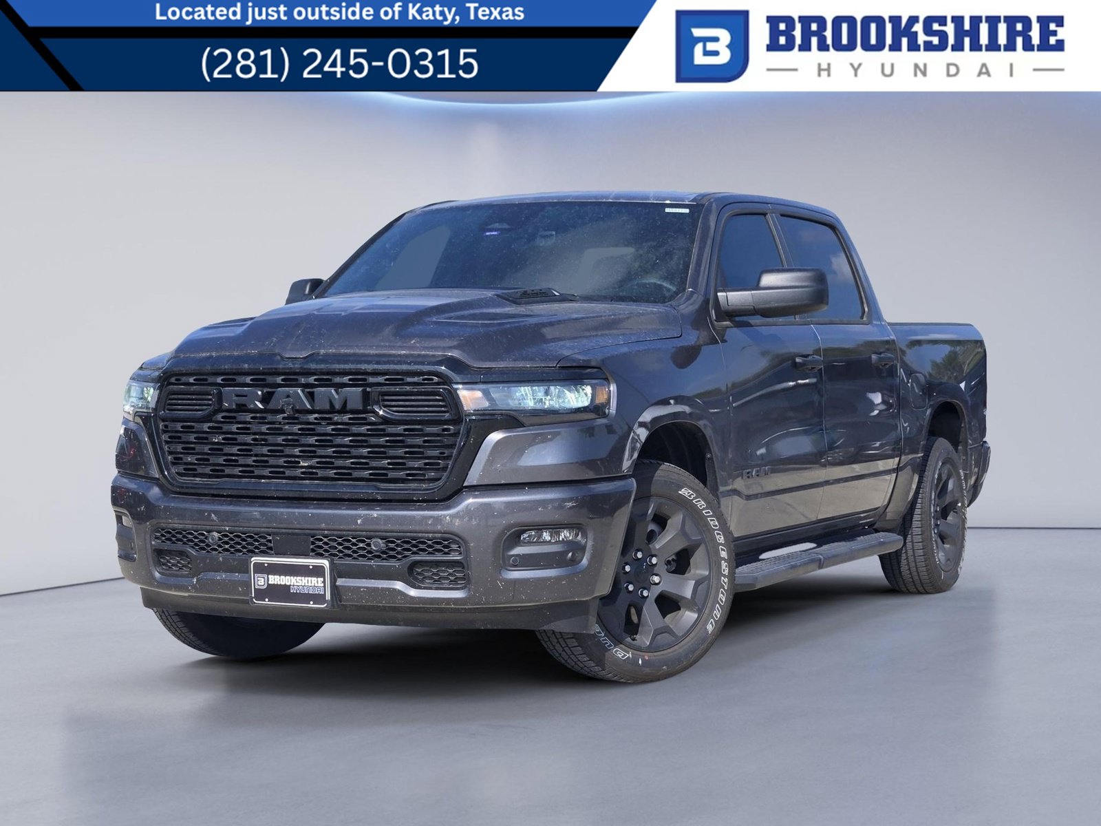Used 2026 RAM 1500 Express AWD/4WD image 1