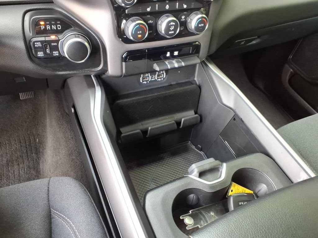 Used 2023 RAM 1500 Big Horn AWD/4WD image 25
