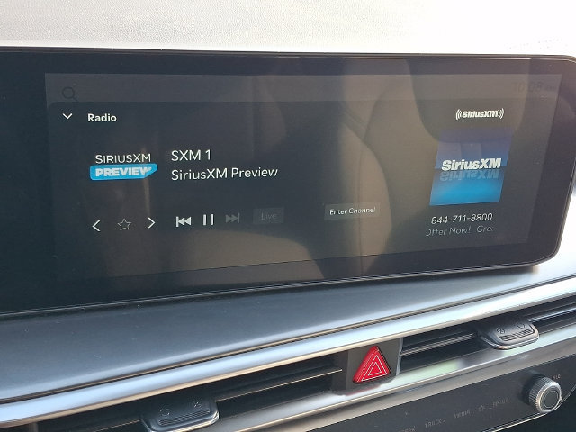 Used 2025 Kia Sorento S w/ Panoramic Sunroof Package FWD image 18