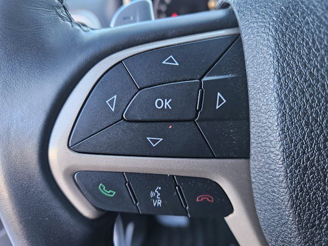 Used 2016 Jeep Grand Cherokee Laredo w/ Quick Order Package 23E image 14