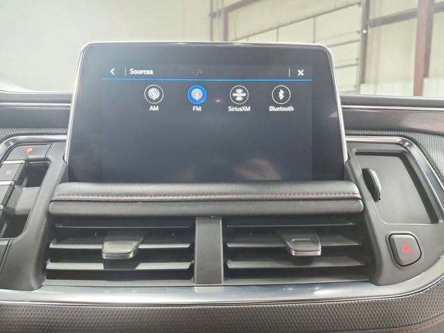 Used 2021 Chevrolet Suburban RST RWD image 27