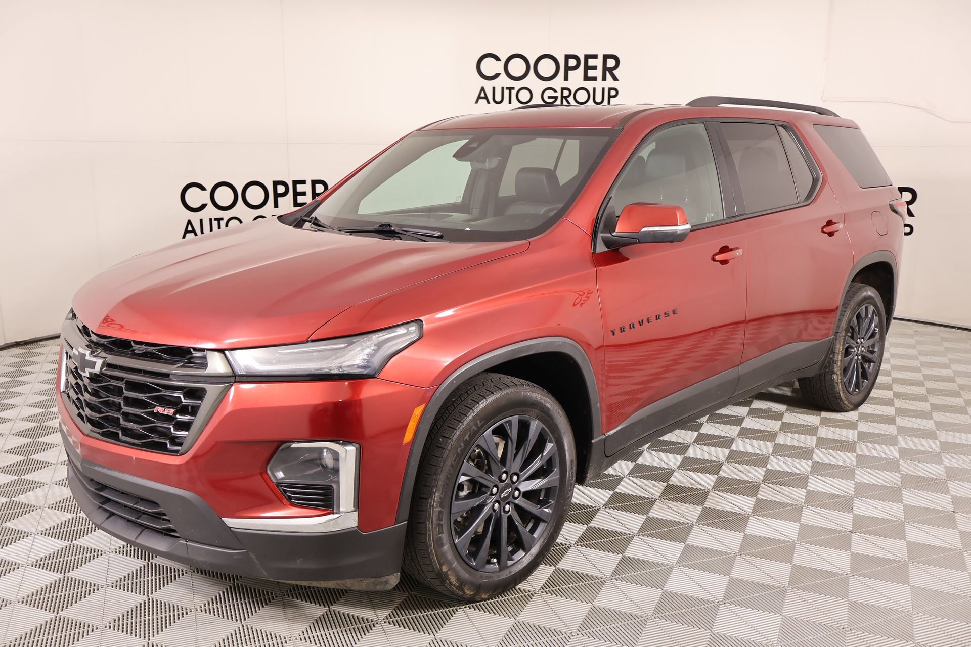 Used 2022 Chevrolet Traverse RS w/ LPO, Floor Liner Package image 10