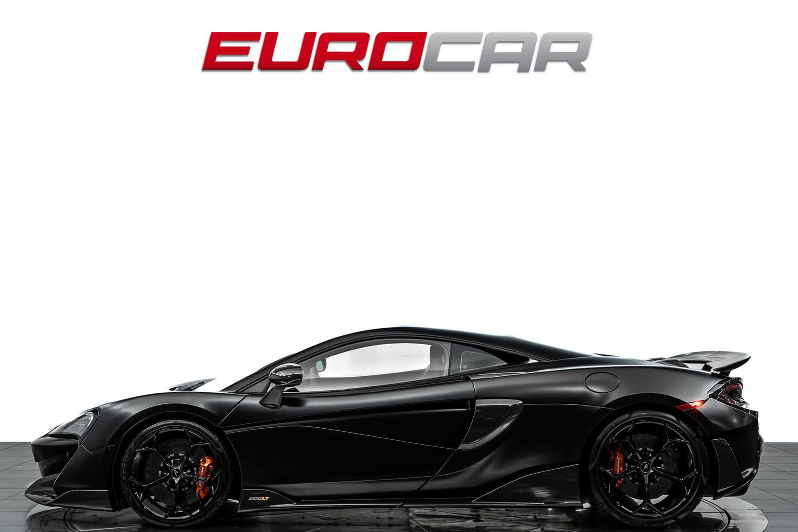 Used 2019 McLaren 600LT RWD image 2