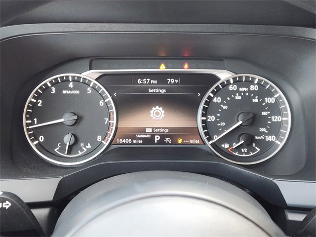 Used 2025 Nissan Pathfinder S FWD image 6