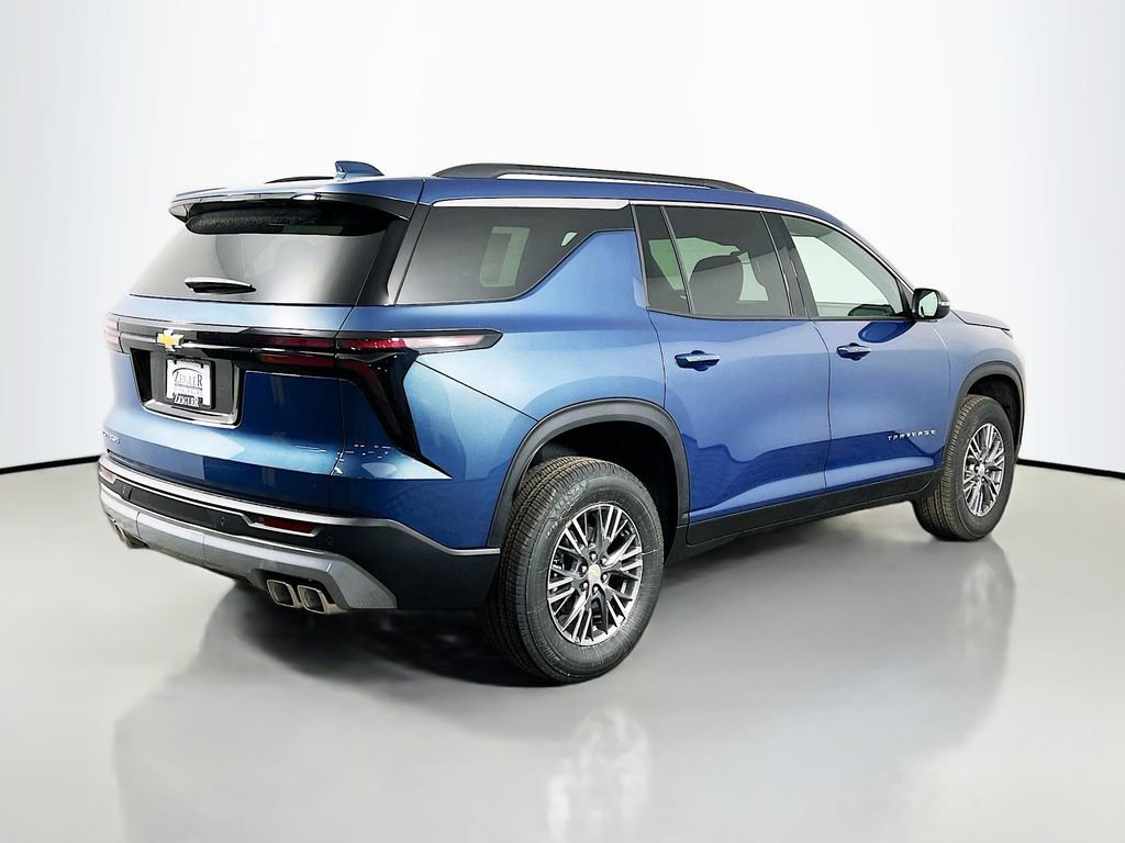 New 2026 Chevrolet Traverse LT w/ LPO, Floor Liner Package image 5