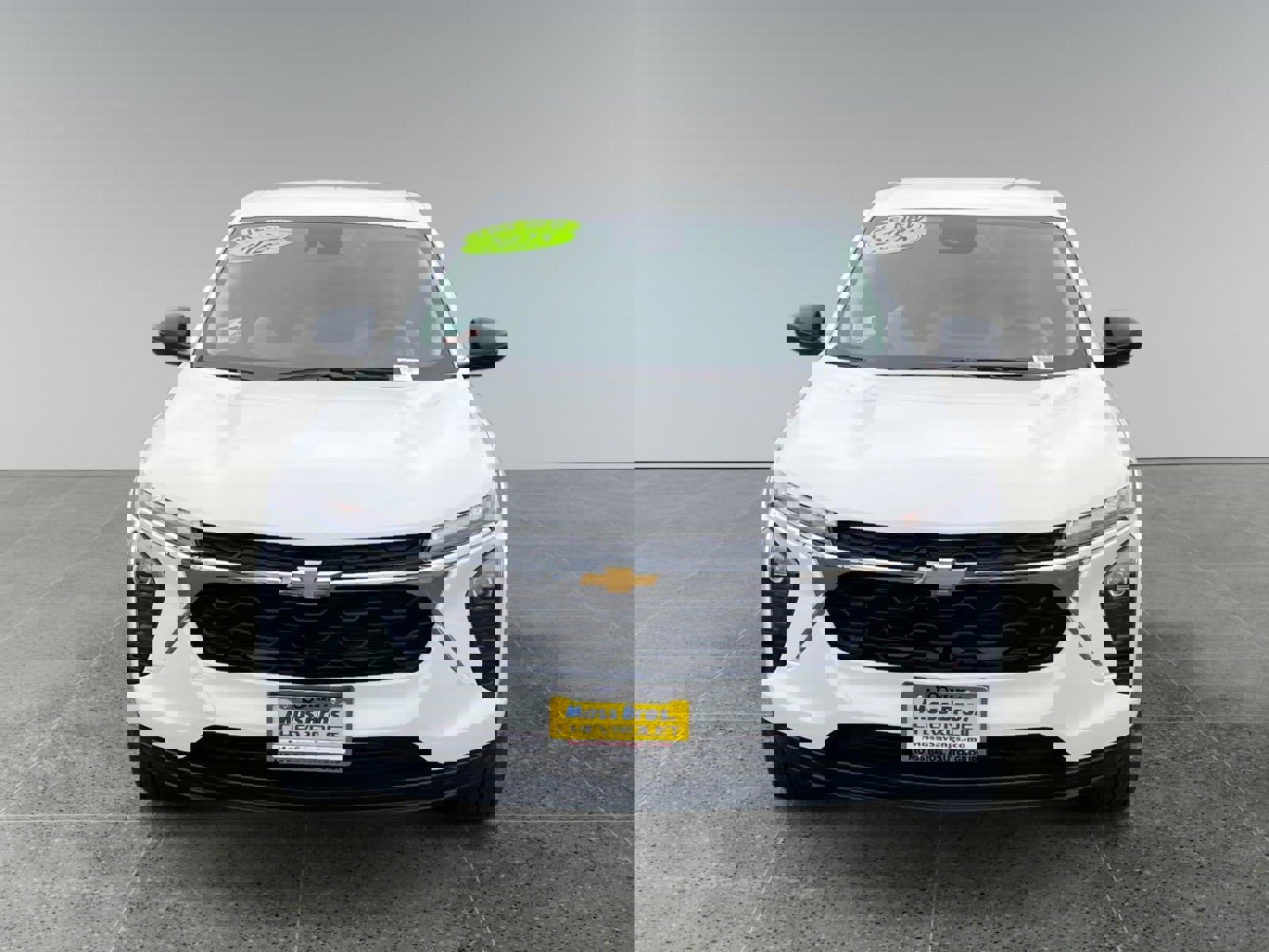 Used 2025 Chevrolet Trax LS image 8