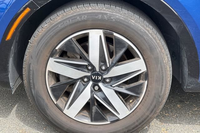 Used 2021 Kia Sorento S FWD image 42