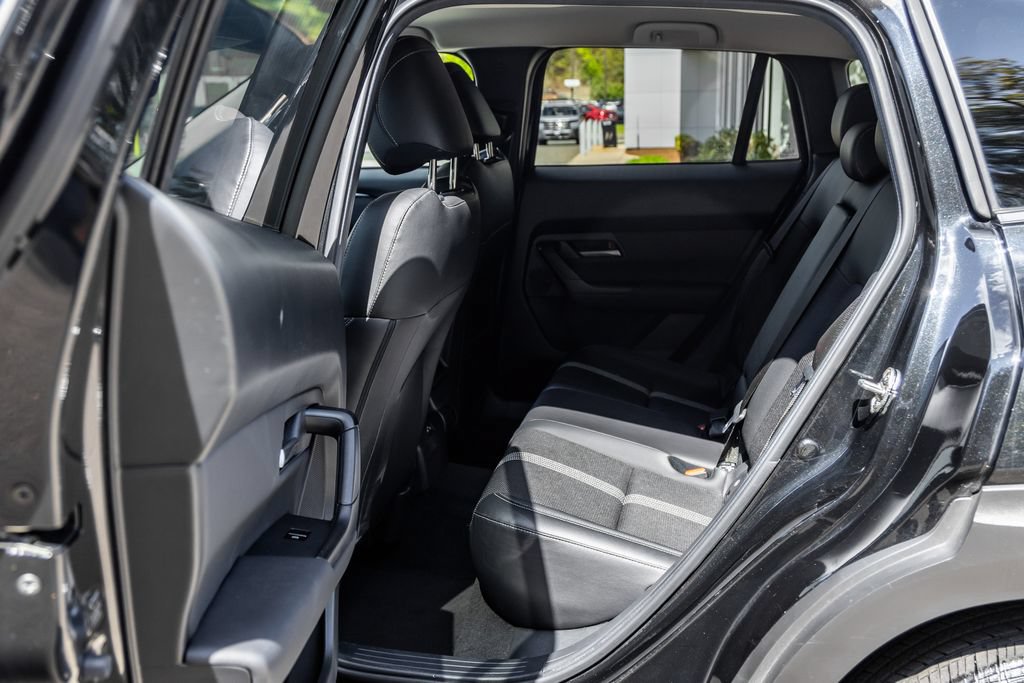 Used 2025 MAZDA CX-50 AWD 2.5 S w/ Preferred Package image 22