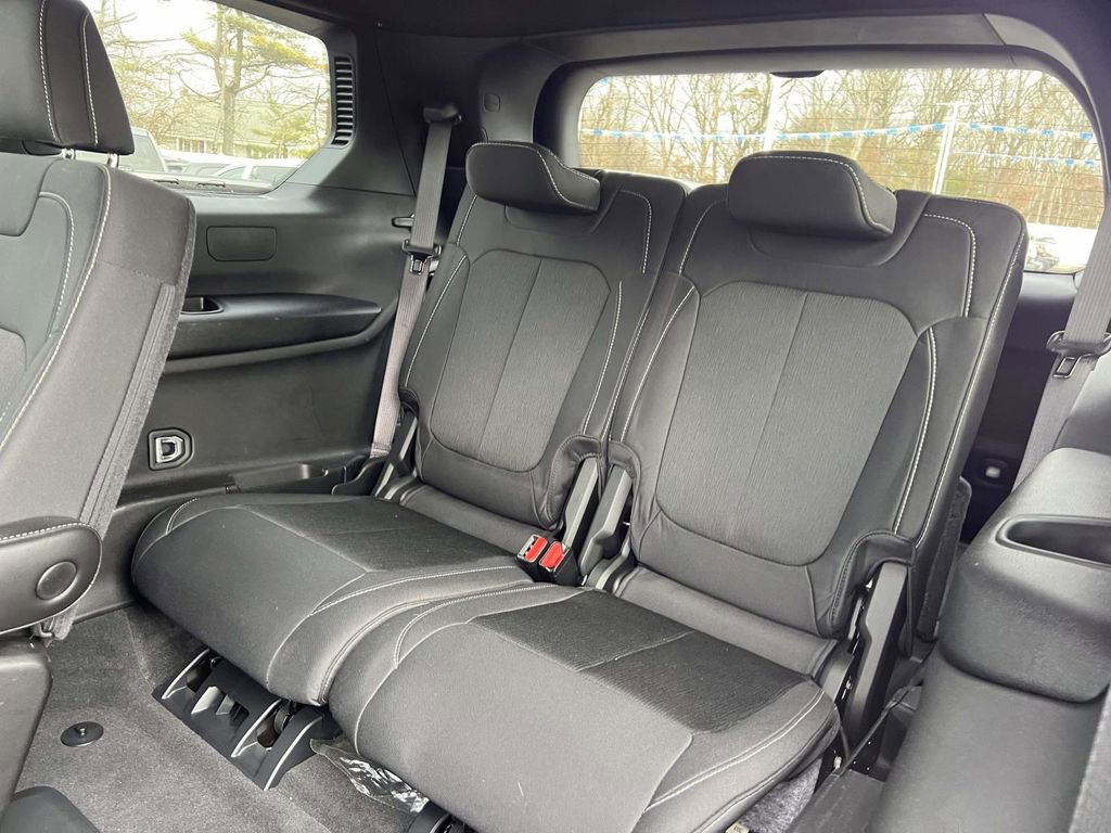 Used 2025 Jeep Grand Cherokee L Laredo AWD/4WD image 17