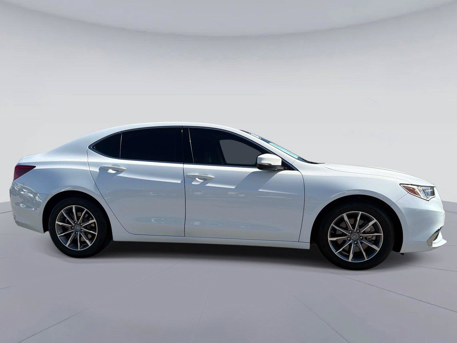 Used 2020 Acura TLX w/ Technology Package FWD image 2