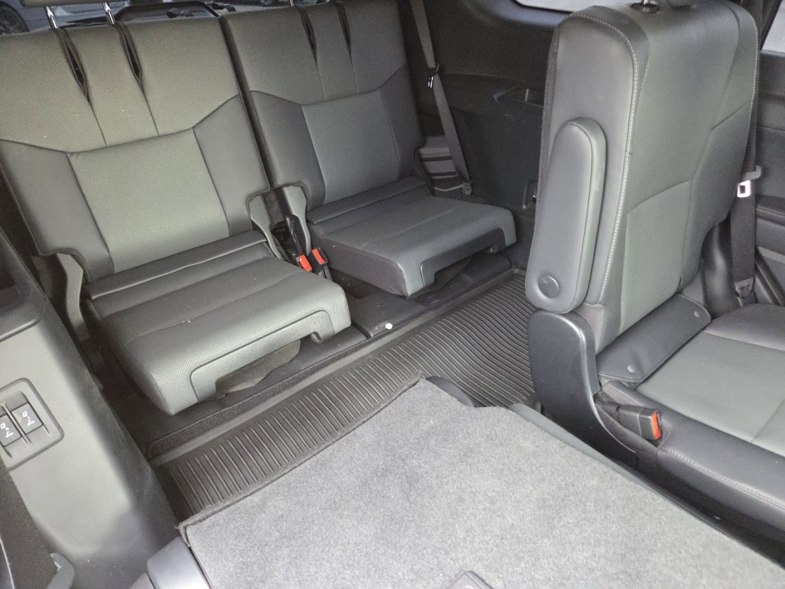 Used 2024 Lexus GX 550 w/ Cold Area Package AWD/4WD image 25