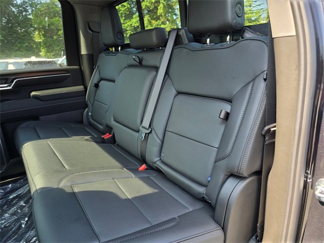 New 2025 GMC Sierra 3500 Denali w/ Denali Reserve Package image 18