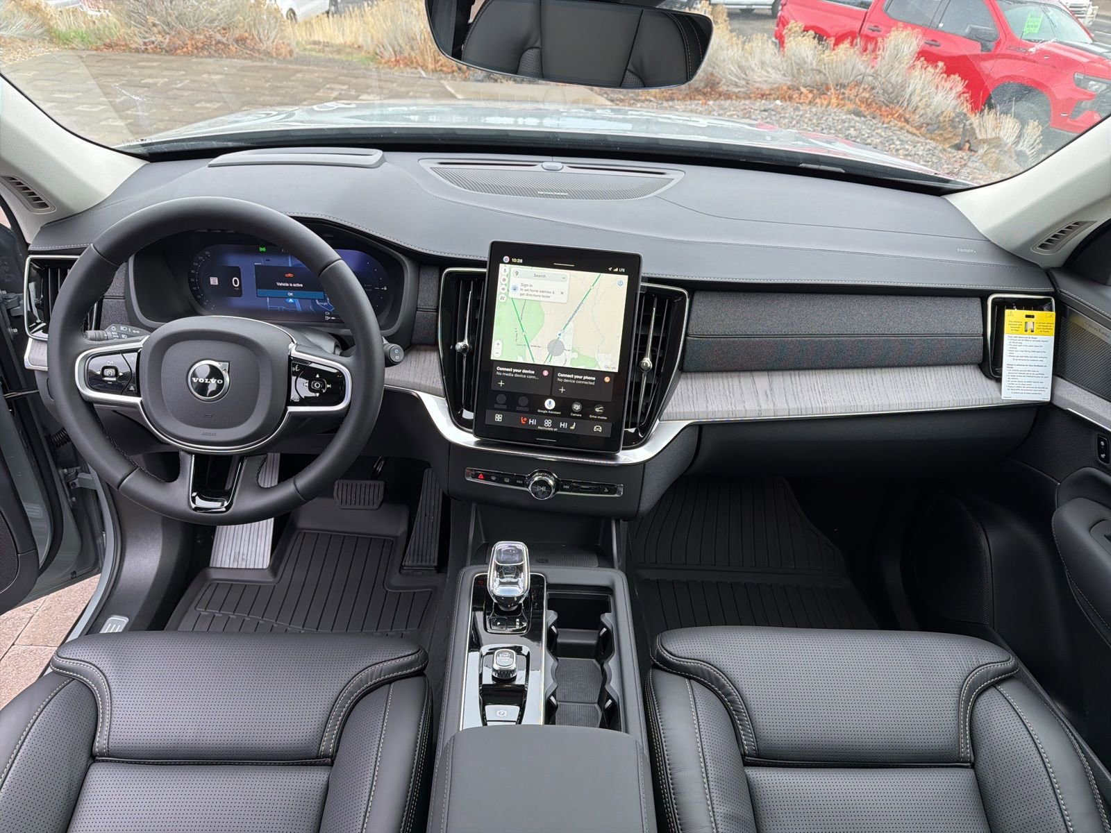 New 2026 Volvo XC90 T8 Ultra w/ Protection Package image 10