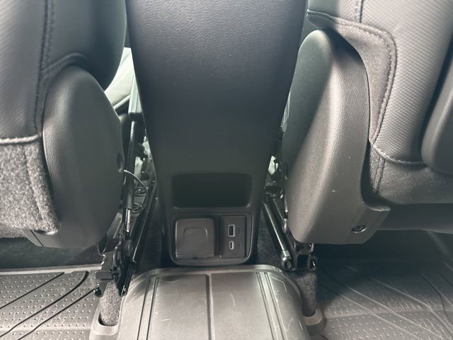 Used 2023 Chevrolet TrailBlazer RS w/ Sun and Liftgate Package image 24