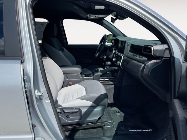 Certified 2025 Toyota Tacoma TRD Sport AWD/4WD image 15