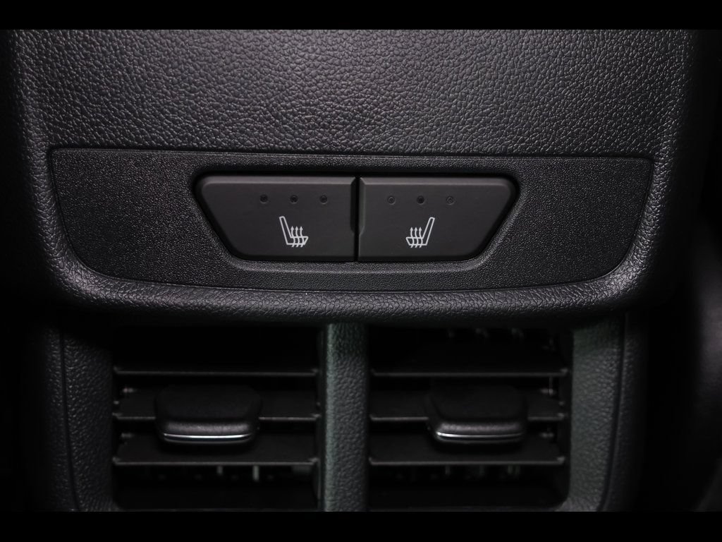 New 2026 Chevrolet Equinox ACTIV w/ Convenience Package III FWD image 23