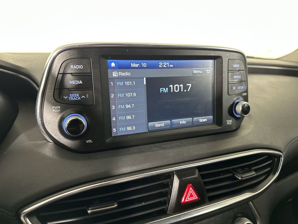 Used 2019 Hyundai Santa Fe SE image 15