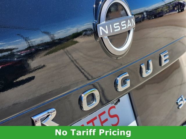 Certified 2023 Nissan Rogue SL w/ SL Premium Package FWD image 11