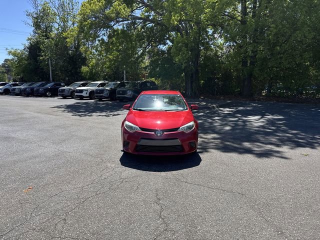 Used 2015 Toyota Corolla LE FWD image 2