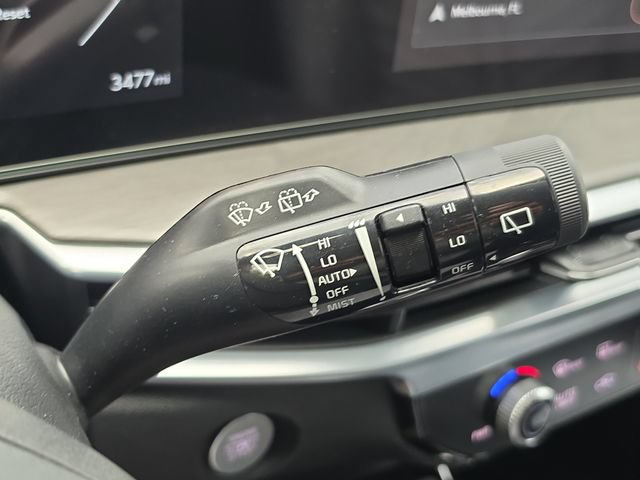 Certified 2026 Kia Sorento SX Prestige AWD/4WD image 23