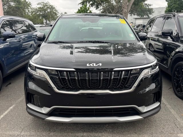 Used 2024 Kia Carnival LX FWD image 8