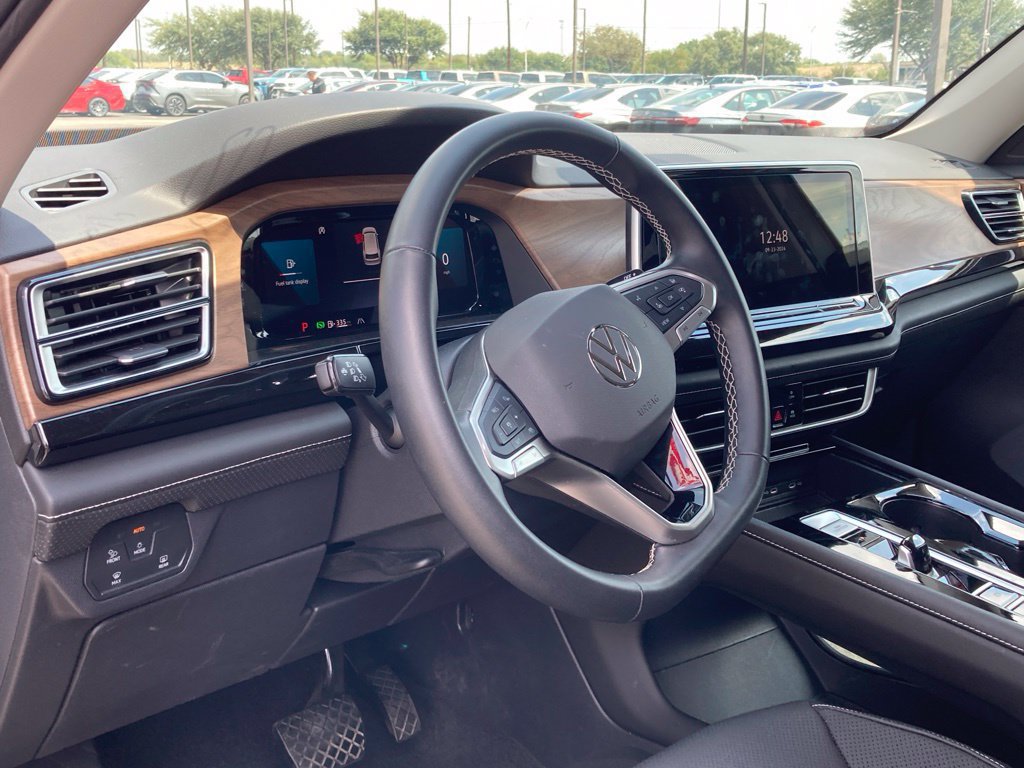 Used 2026 Volkswagen Atlas SE AWD/4WD image 11