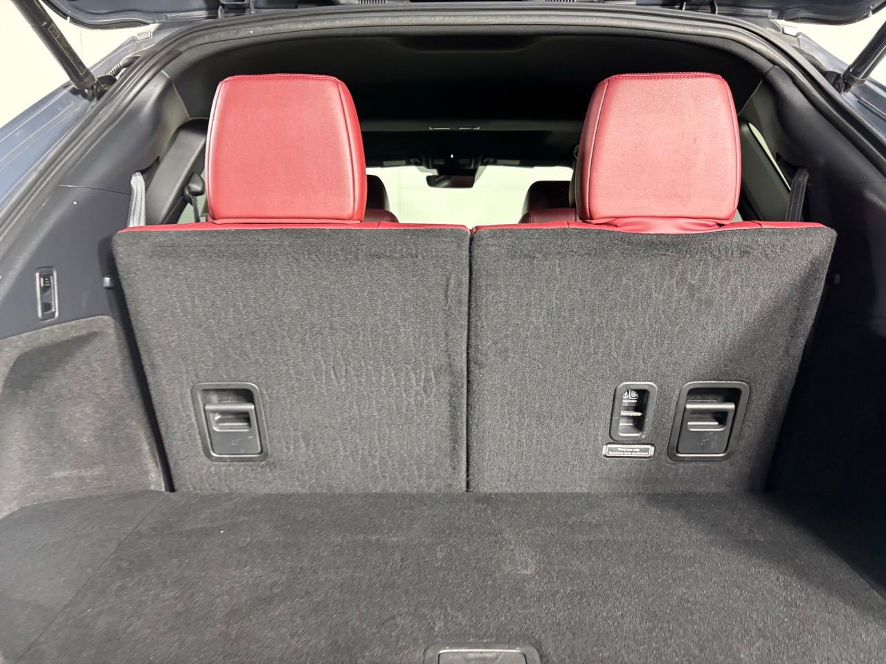 Used 2023 MAZDA CX-9 Carbon Edition image 27