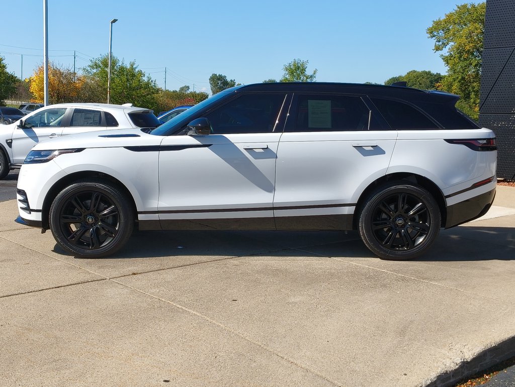 Used 2022 Land Rover Range Rover Velar R-Dynamic S AWD/4WD image 32