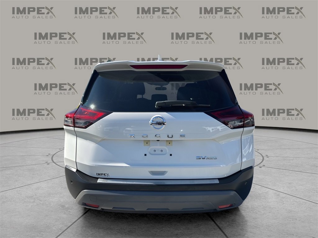 Used 2021 Nissan Rogue SV image 4