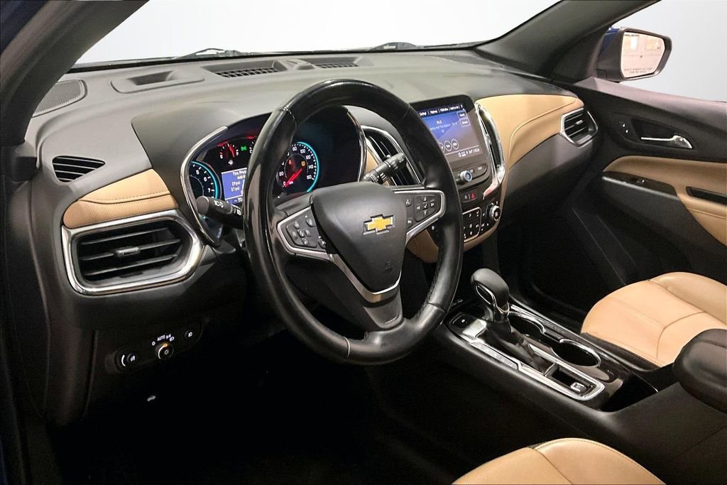 Used 2023 Chevrolet Equinox Premier image 17
