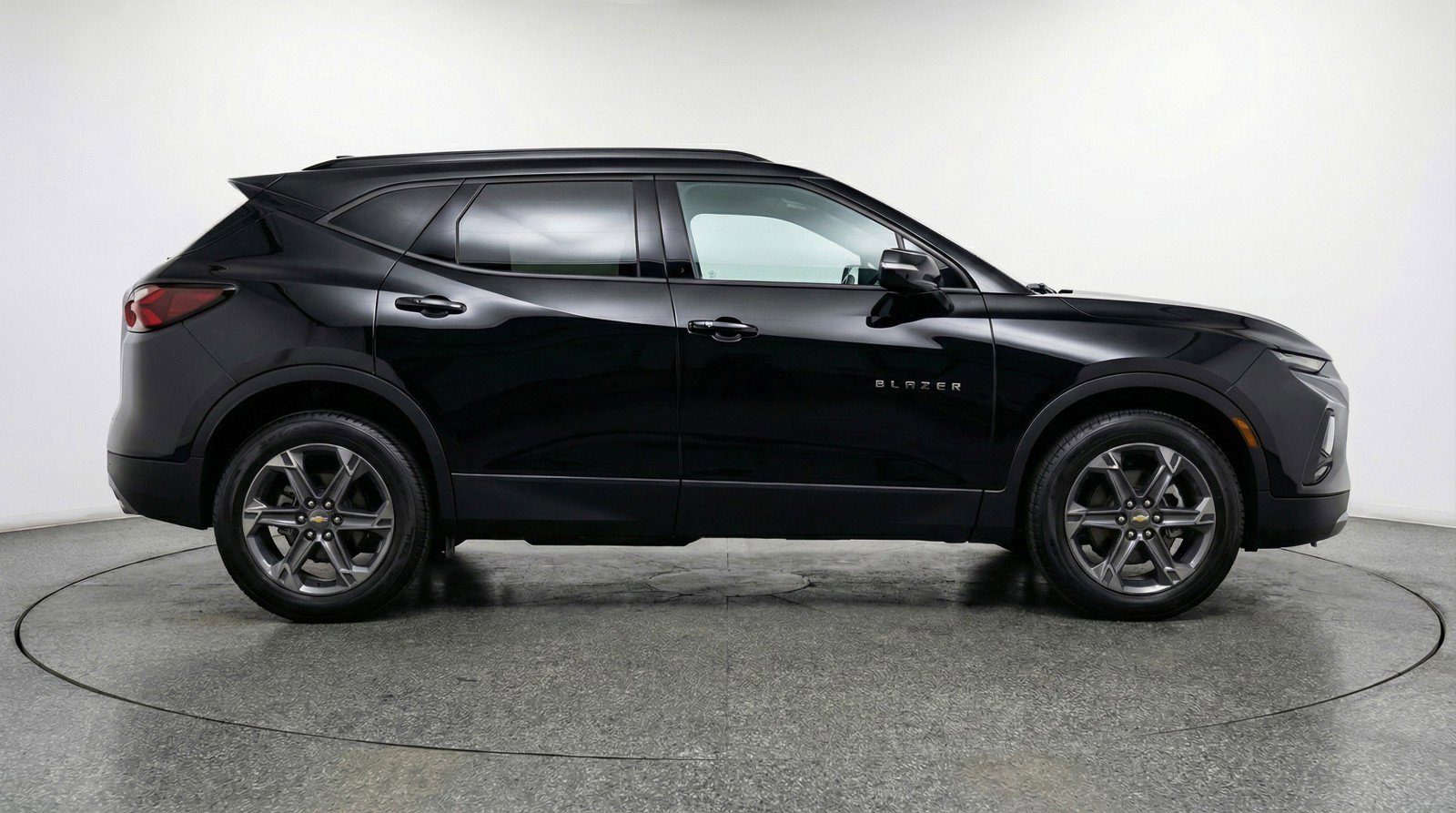 Used 2025 Chevrolet Blazer LT image 11