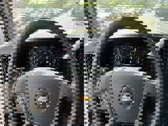 Certified 2022 Chevrolet Express 2500 w/ Driver Convenience Package image 11