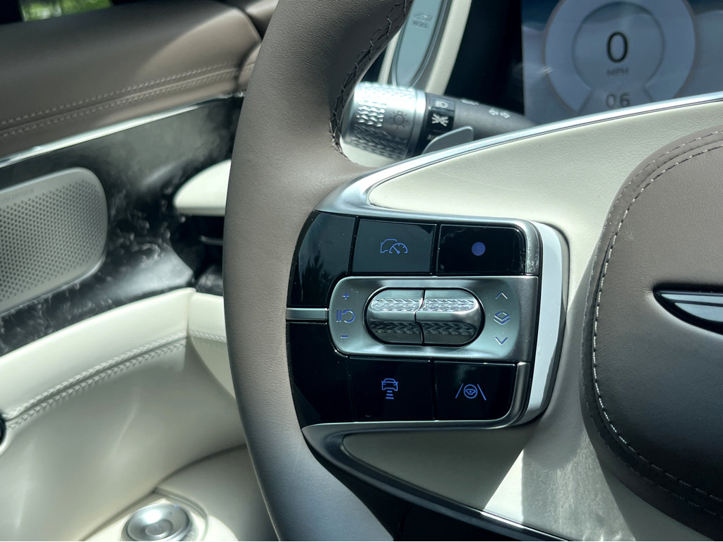 New 2025 Genesis G90 3.5T image 20