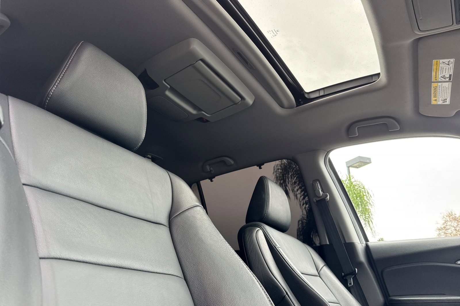 Used 2020 Honda Pilot Touring image 24