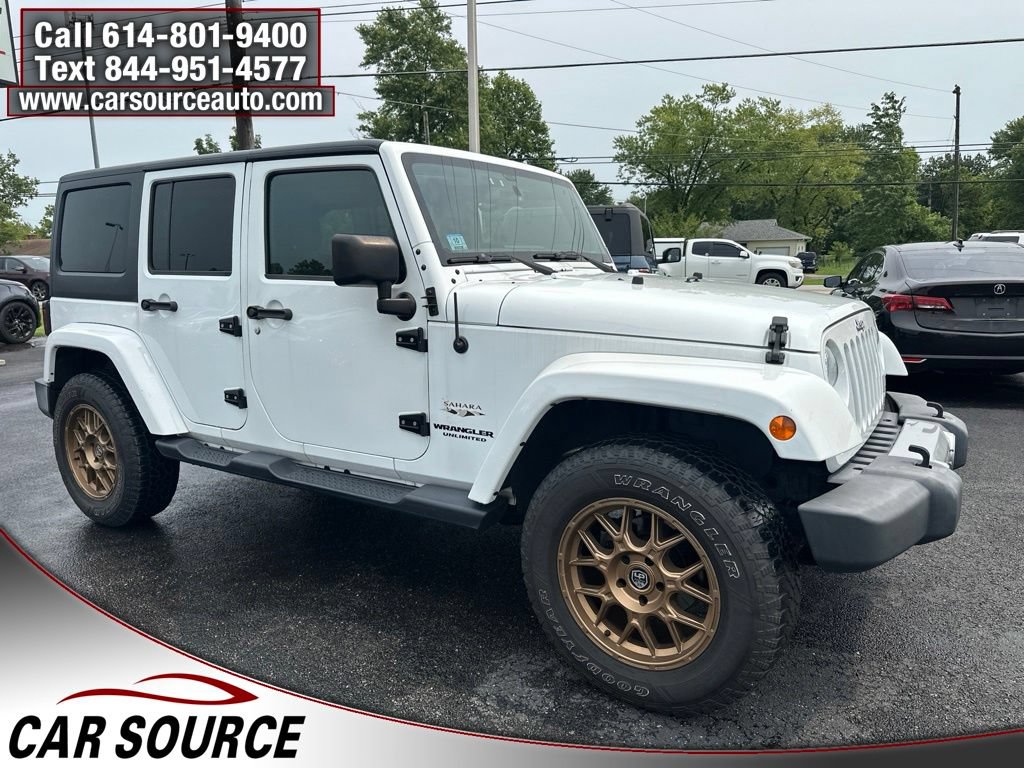 Used 2017 Jeep Wrangler Unlimited Sahara w/ Connectivity Group AWD/4WD image 11