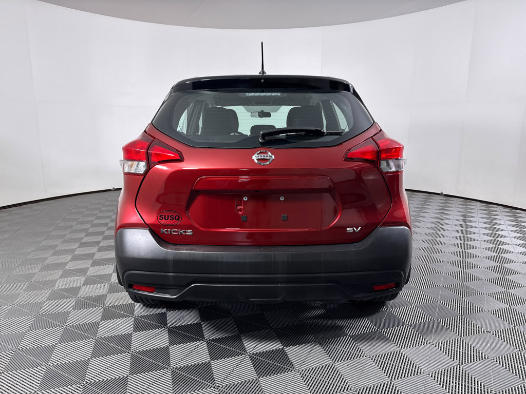Used 2019 Nissan Kicks SV FWD image 9